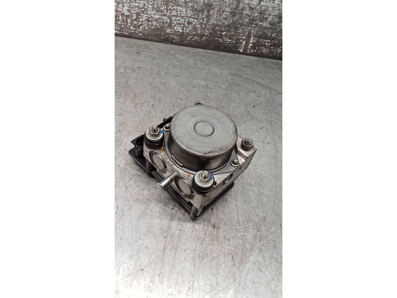 Recambio de abs para renault clio iii (br0/1, cr0/1) 1.2 16v (br02, br0j, br11, cr02, cr0j, cr11) referencia OEM IAM 026580055 0