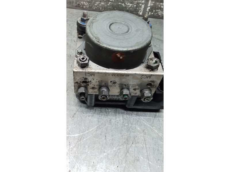 Recambio de abs para renault clio iii (br0/1, cr0/1) 1.2 16v (br02, br0j, br11, cr02, cr0j, cr11) referencia OEM IAM 026580055 0
