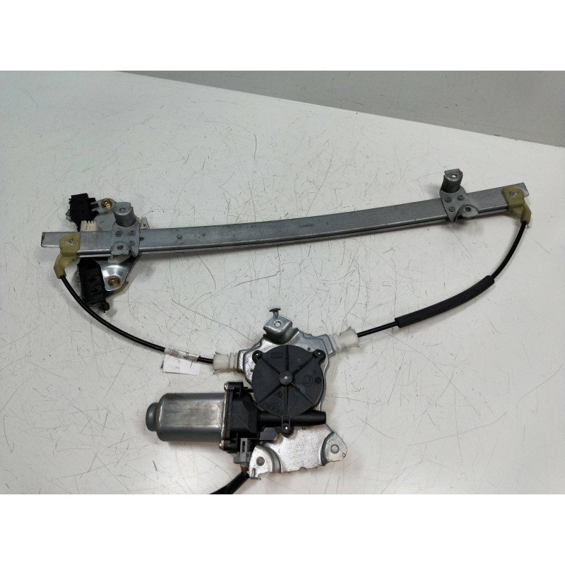 Recambio de elevalunas trasero derecho para nissan pathfinder (r51) 2.5 dci le referencia OEM IAM 400848 827003X00A 5P