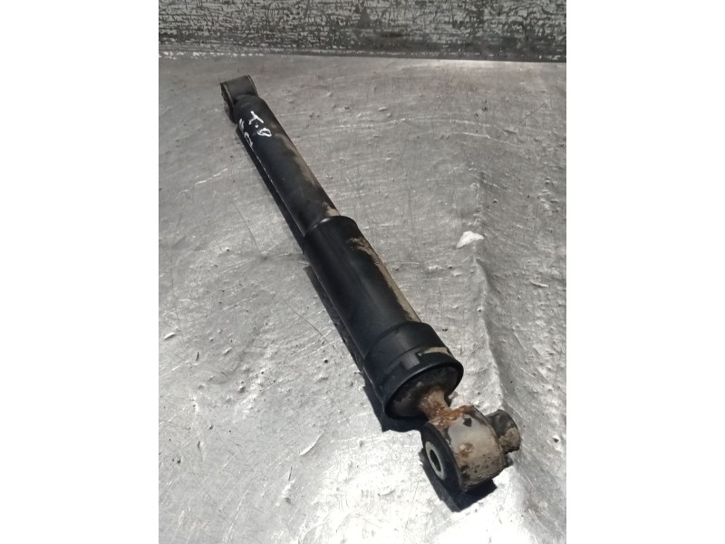 Recambio de amortiguador trasero derecho para renault megane i classic (la0/1_) 1.6 16v (la00, la04, la0b, la11, la16, la19, la1