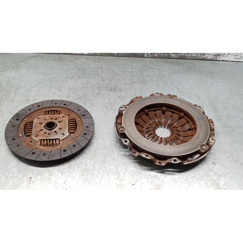 Recambio de kit embrague para ford tourneo connect 1.8 tdci /tddi /di referencia OEM IAM 2T147550FE C0584734 08