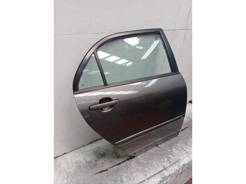Recambio de puerta trasera derecha para toyota corolla sedán (_e12_) 1.6 vvt-i (zze121_) referencia OEM IAM   