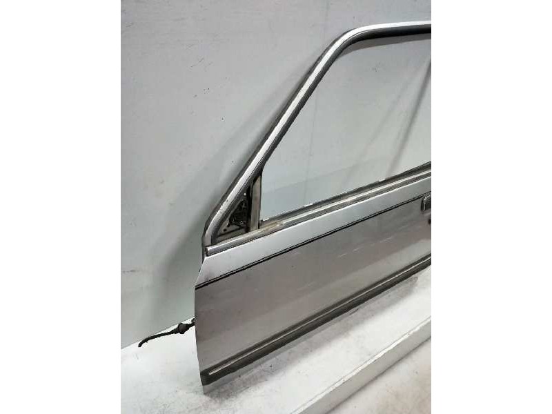 Recambio de puerta delantera izquierda para opel rekord e 2.2 referencia OEM IAM   