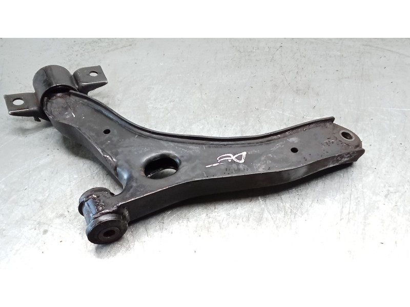 Recambio de brazo suspension inferior delantero derecho para ford tourneo connect 1.8 tdci /tddi /di referencia OEM IAM   08