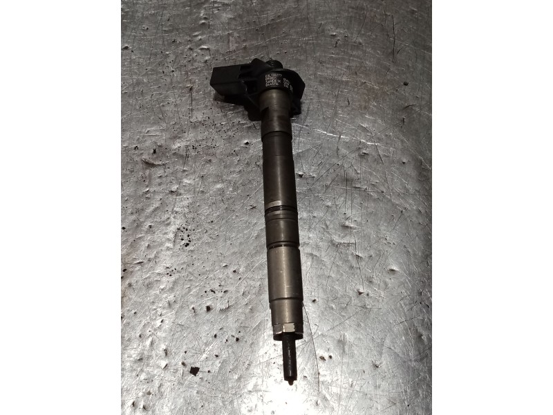 Recambio de inyector para seat exeo st (3r5) 2.0 tdi referencia OEM IAM 0445116030 03L130277 BOSCH