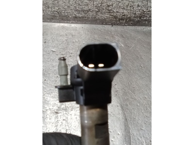 Recambio de inyector para seat exeo st (3r5) 2.0 tdi referencia OEM IAM 0445116030 03L130277 BOSCH