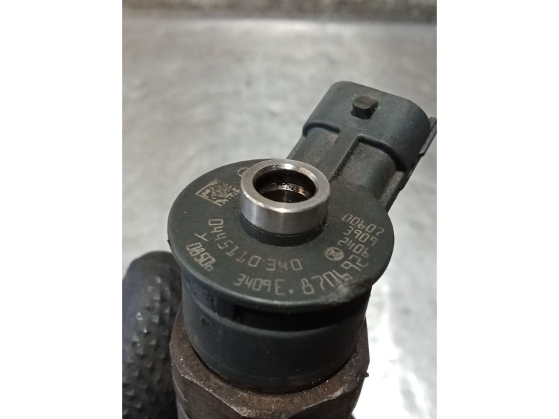 Recambio de inyector para peugeot 207/207+ (wa_, wc_) 1.6 hdi referencia OEM IAM 0445110340 870692 BOSCH