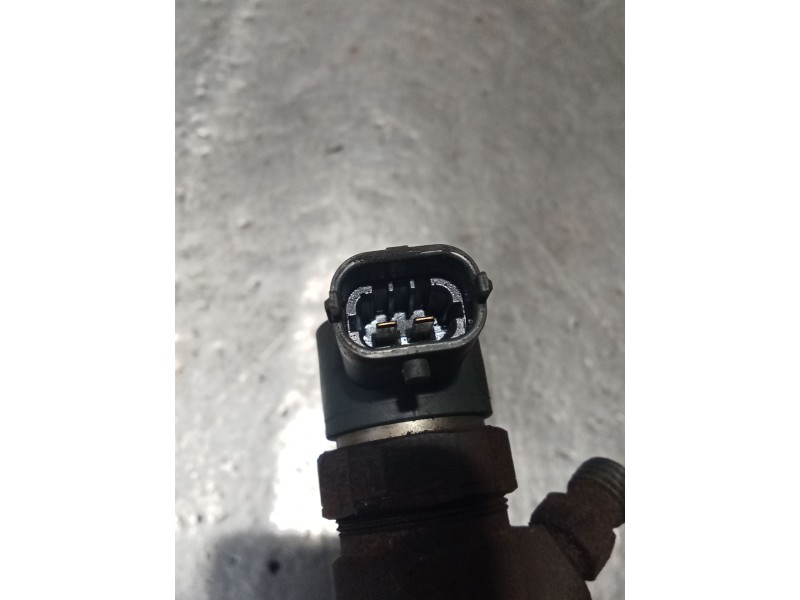 Recambio de inyector para fiat grande punto (199_) 1.3 d multijet (199.axd11, 199.axd1a, 199.axd1b,... referencia OEM IAM 044511