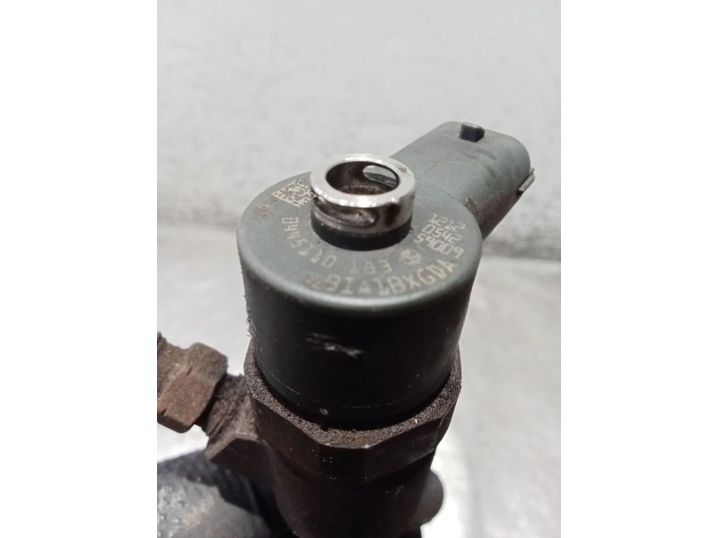 Recambio de inyector para fiat grande punto (199_) 1.3 d multijet (199.axd11, 199.axd1a, 199.axd1b,... referencia OEM IAM 044511