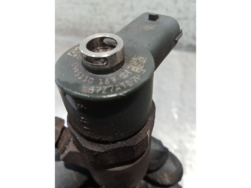 Recambio de inyector para fiat grande punto (199_) 1.3 d multijet (199.axd11, 199.axd1a, 199.axd1b,... referencia OEM IAM 044511