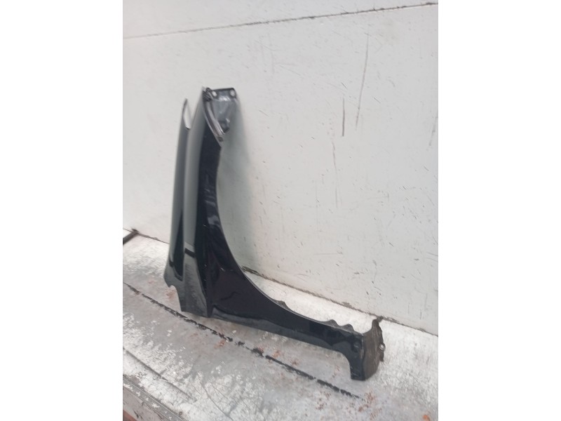 Recambio de aleta delantera derecha para honda fr-v (be) 2.2 i ctdi (be5) referencia OEM IAM   