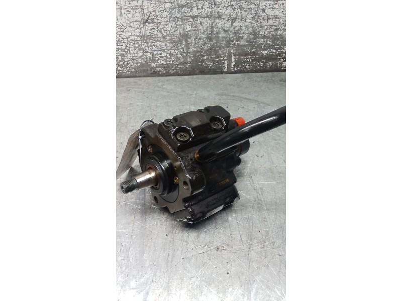 Recambio de bomba inyeccion para alfa romeo gt (125) 1.9 jtd 16v 150/ distinctive referencia OEM IAM  19JTD 2004