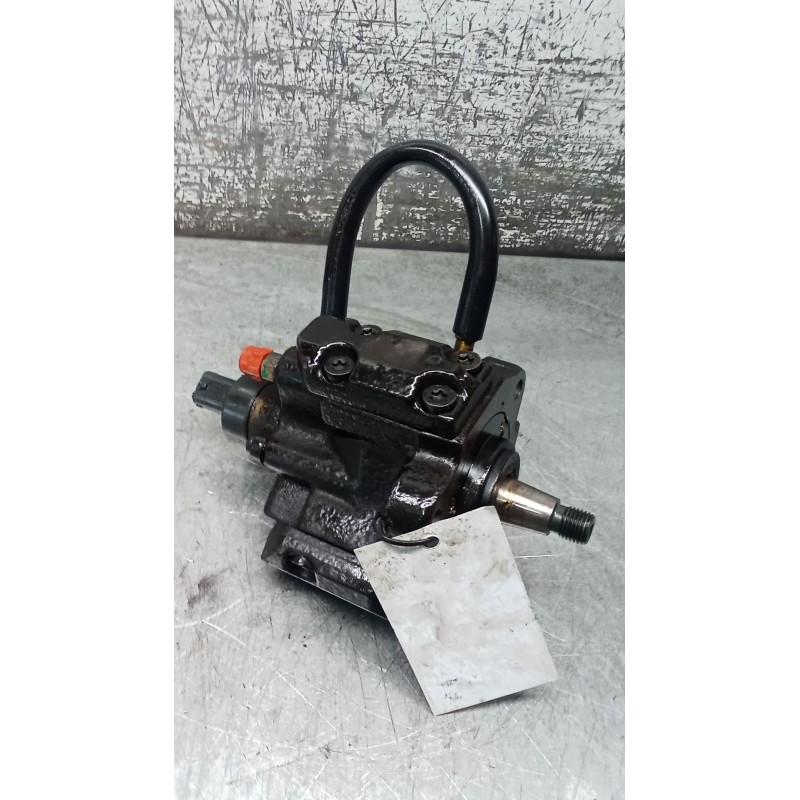 Recambio de bomba inyeccion para alfa romeo gt (125) 1.9 jtd 16v 150/ distinctive referencia OEM IAM  19JTD 2004