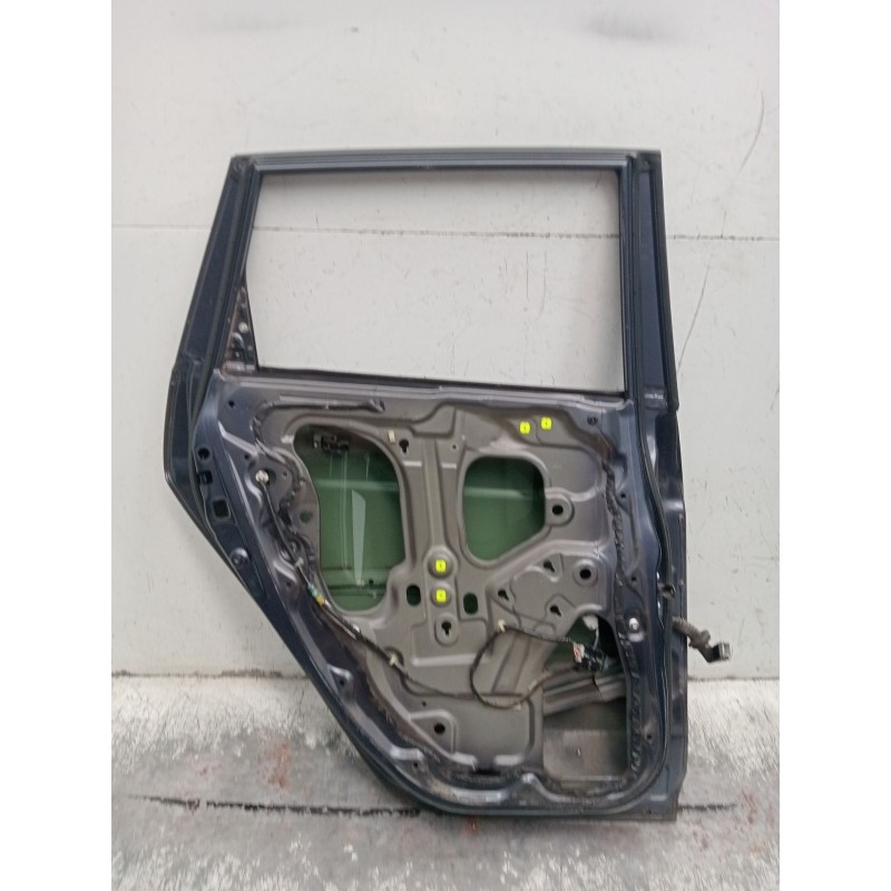 Recambio de puerta trasera izquierda para honda fr-v (be) 2.2 i ctdi (be5) referencia OEM IAM  5P 