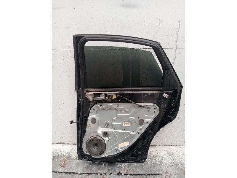 Recambio de puerta trasera derecha para ford focus ii (da_, hcp, dp) 1.6 tdci referencia OEM IAM  5P 