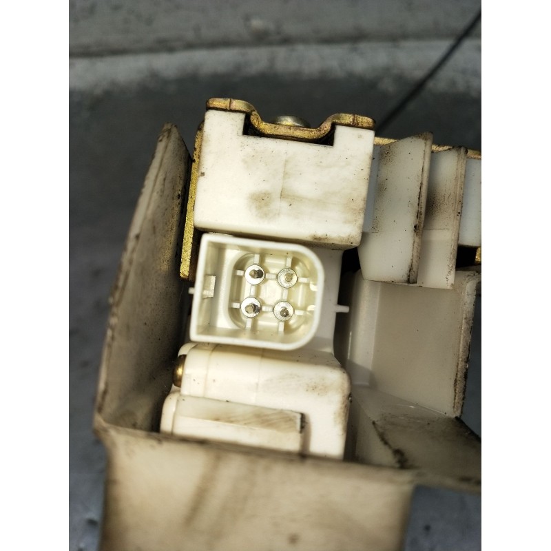 Recambio de motor cierre centralizado delantero derecho para ford fiesta iv (ja_, jb_) 1.3 i referencia OEM IAM  5P 1999