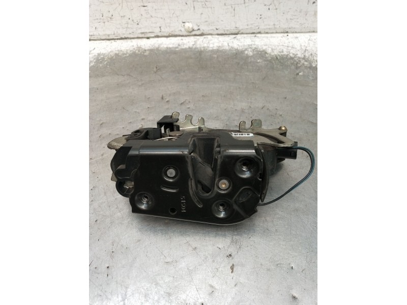 Recambio de motor cierre centralizado delantero izquierdo para mercedes-benz vito / mixto furgoneta (w639) 111 cdi (639.601, 639