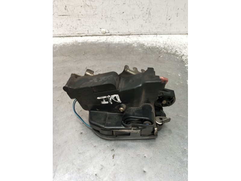 Recambio de motor cierre centralizado delantero izquierdo para mercedes-benz vito / mixto furgoneta (w639) 111 cdi (639.601, 639