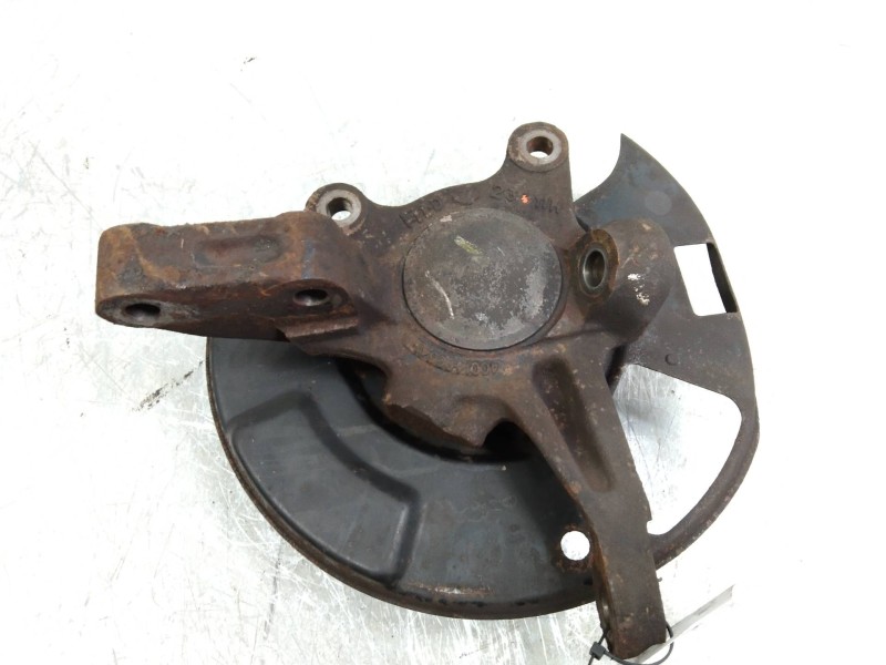 Recambio de mangueta delantera derecha para nissan serena (c23m) 2.3 invitation d referencia OEM IAM   