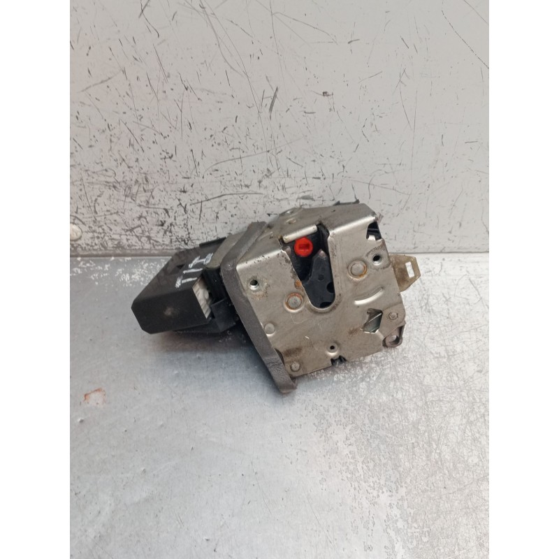 Recambio de motor cierre centralizado trasero izquierdo para bmw 5 (e39) 528 i referencia OEM IAM  4P 1995