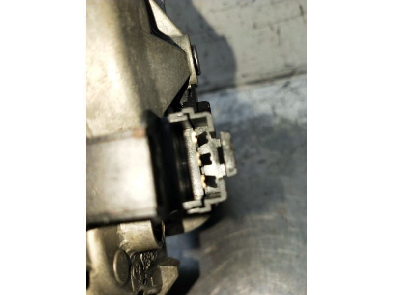 Recambio de motor limpia trasero para opel insignia a sports tourer (g09) 2.0 cdti (35) referencia OEM IAM 13227418 W000008967 2