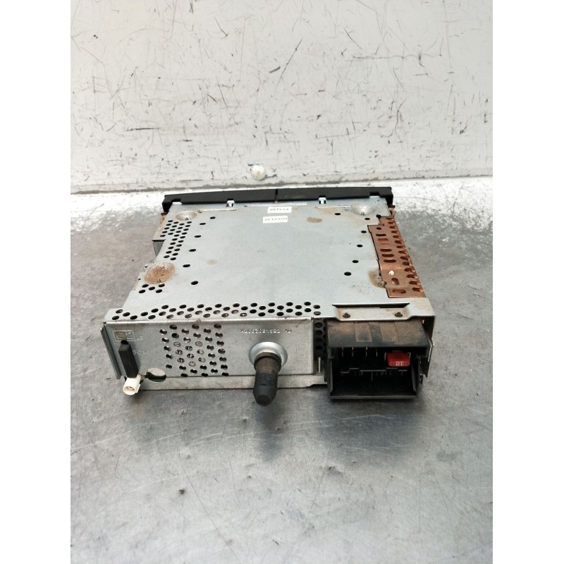 Recambio de sistema audio / radio cd para citroën c3 i (fc_, fn_) 1.4 hdi referencia OEM IAM 96639793XT A2C53220044 2006