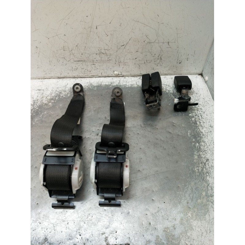 Recambio de juego cinturones trasero para opel insignia a sports tourer (g09) 2.0 cdti (35) referencia OEM IAM  5P 2008