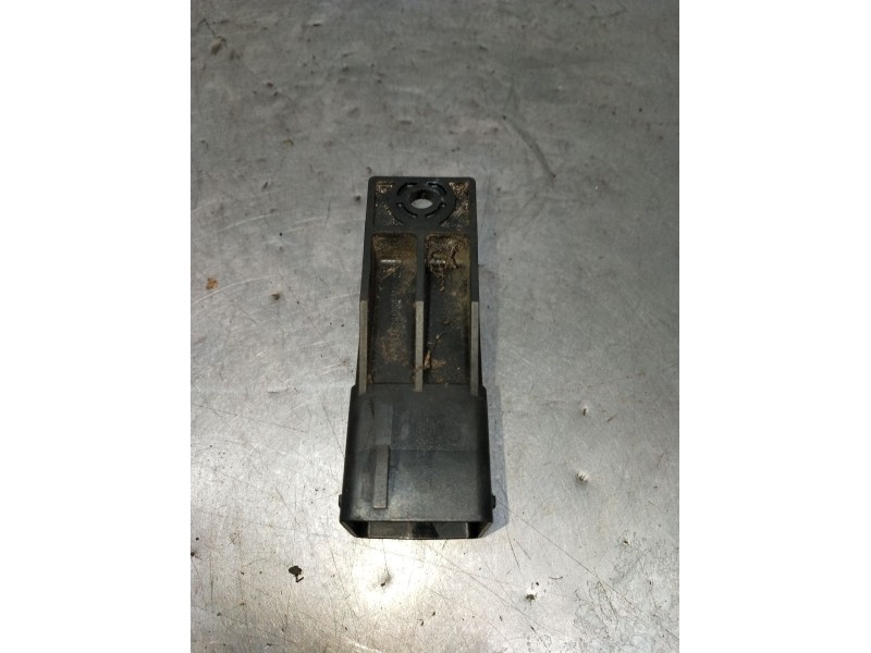 Recambio de caja precalentamiento para citroën c3 i (fc_, fn_) 1.4 hdi referencia OEM IAM 9640469680 51252002 2006
