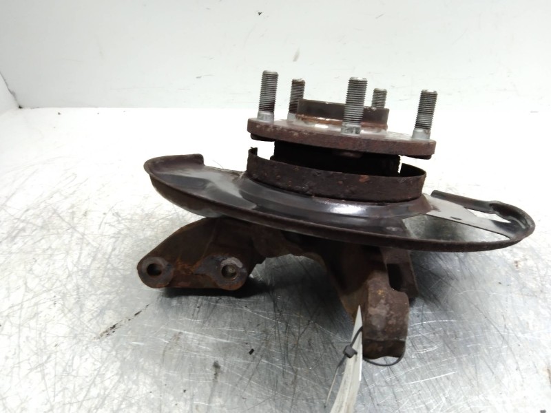 Recambio de mangueta delantera izquierda para nissan serena (c23m) 2.3 invitation d referencia OEM IAM   