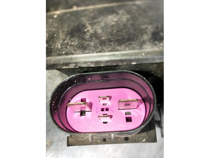 Recambio de electroventilador para volkswagen golf v (1k1) 2.0 tdi referencia OEM IAM 1K0121207A  2003