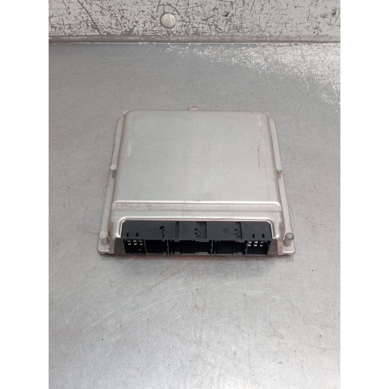 Recambio de centralita motor uce para mercedes-benz clase c (w203) c 270 cdi (203.016) referencia OEM IAM A6121531079 0281010531