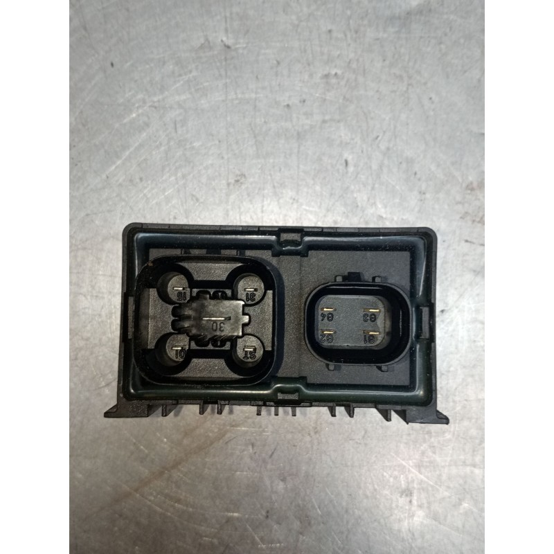 Recambio de caja precalentamiento para opel meriva b monospace (s10) 1.7 cdti (75) referencia OEM IAM 55557761 51299045 2010