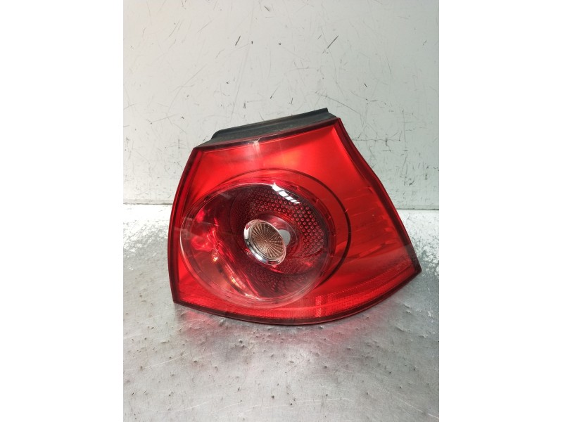Recambio de piloto trasero derecho para volkswagen golf v (1k1) 2.0 tdi referencia OEM IAM 1K6945096Q 89031823 2003