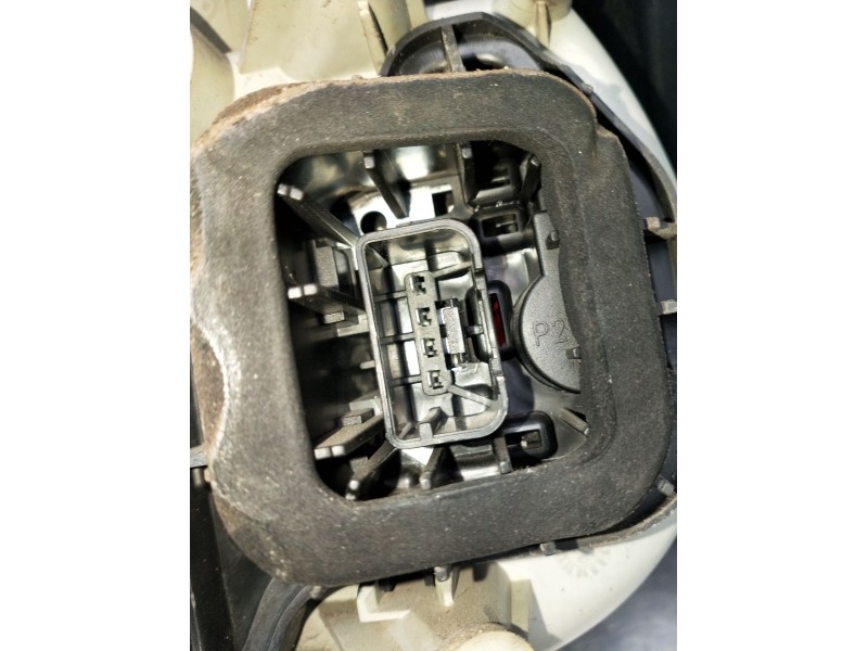 Recambio de piloto trasero derecho para volkswagen golf v (1k1) 2.0 tdi referencia OEM IAM 1K6945096Q 89031823 2003