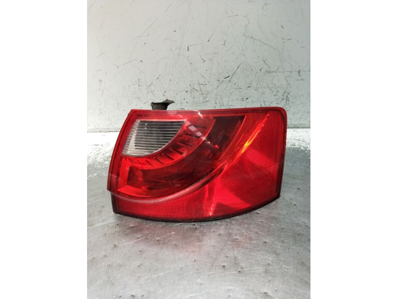 Recambio de piloto trasero derecho para seat exeo st (3r5) 2.0 tdi referencia OEM IAM   2008