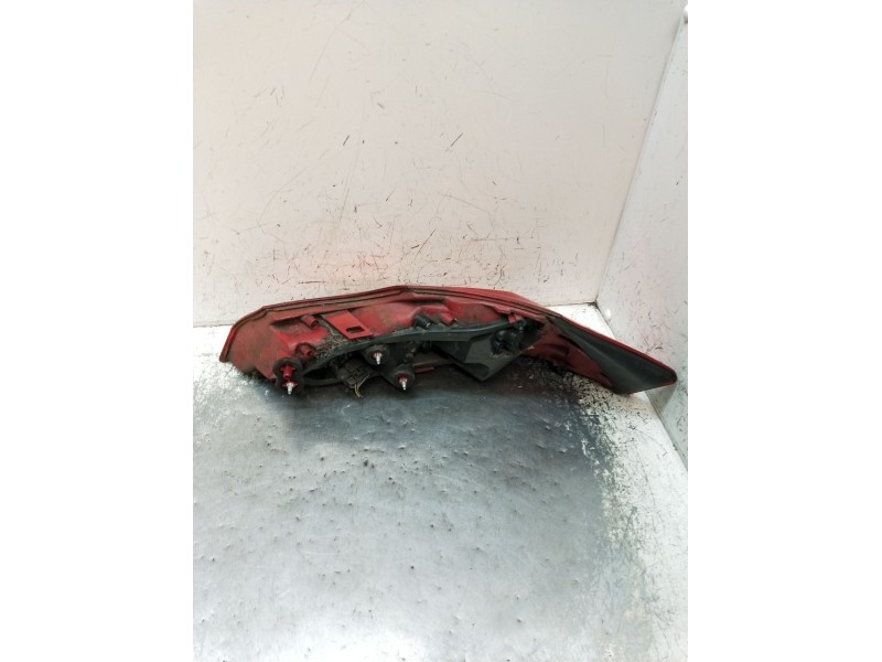 Recambio de piloto trasero izquierdo para opel insignia a sports tourer (g09) 2.0 cdti (35) referencia OEM IAM   2008