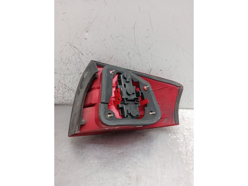 Recambio de piloto trasero izquierdo para audi a6 c5 (4b2, 4b4) 2.5 tdi referencia OEM IAM   2001