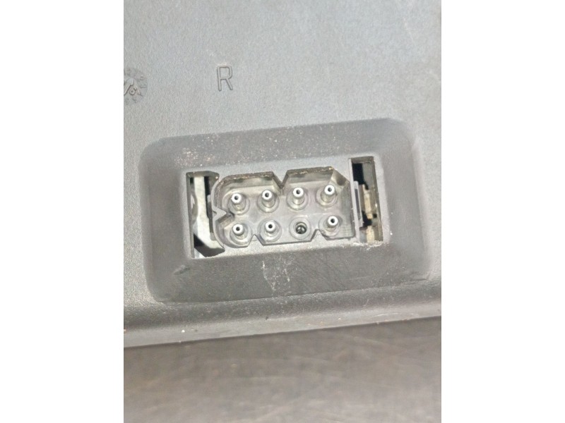 Recambio de piloto trasero derecho para bmw 5 (e39) 528 i referencia OEM IAM   1995