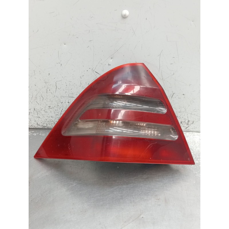 Recambio de piloto trasero izquierdo para mercedes-benz clase c (w203) c 270 cdi (203.016) referencia OEM IAM   2000