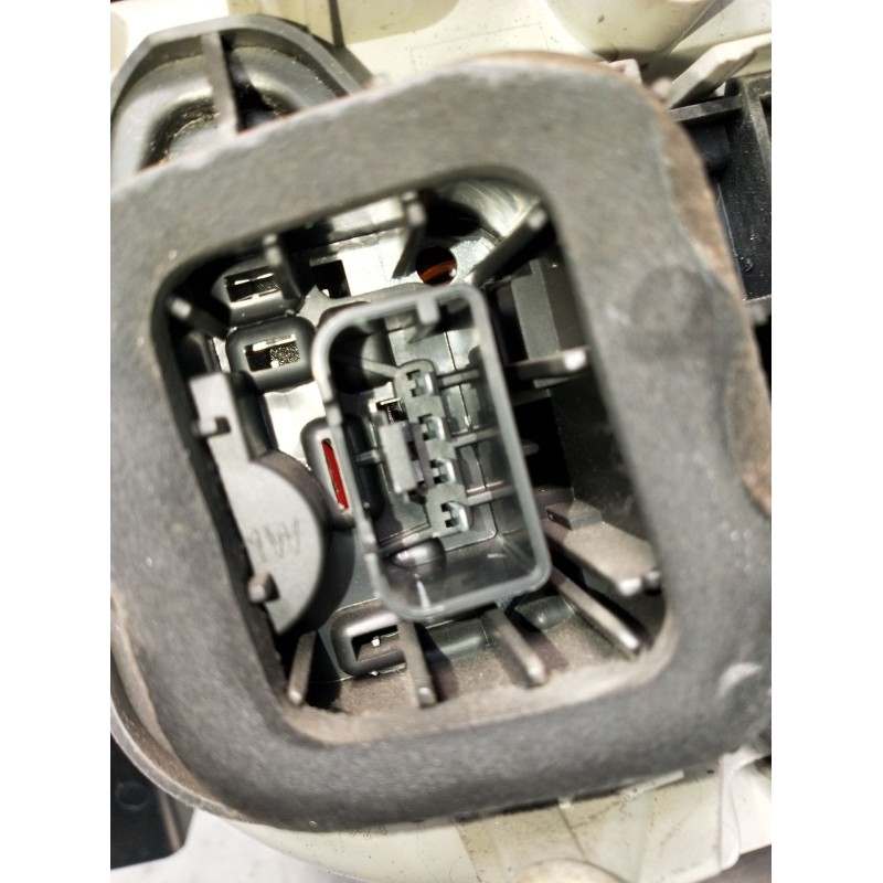 Recambio de piloto trasero izquierdo para volkswagen golf v (1k1) 2.0 tdi referencia OEM IAM 1K6945095 89031704 2003