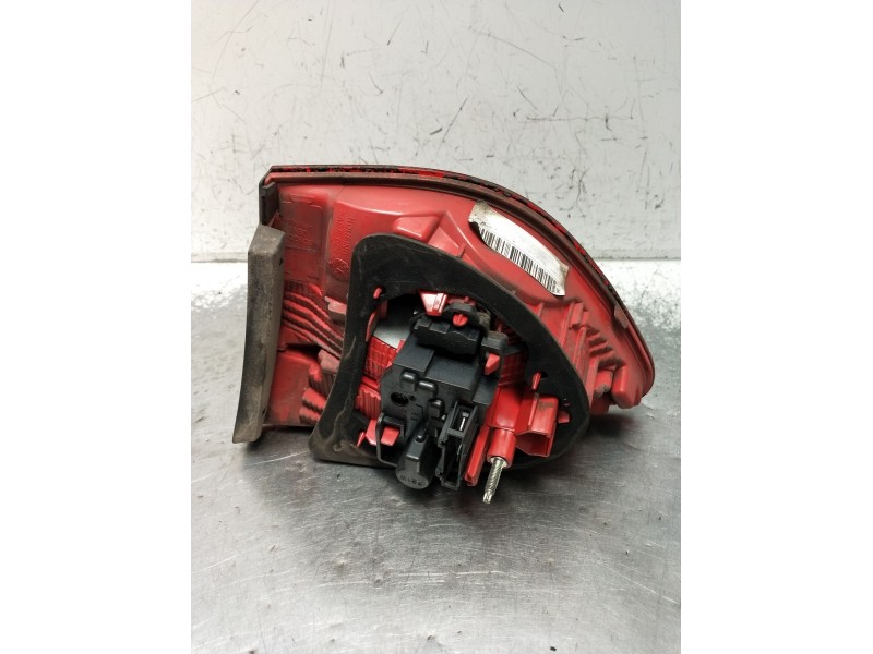 Recambio de piloto trasero izquierdo interior para seat exeo st (3r5) 2.0 tdi referencia OEM IAM   2008