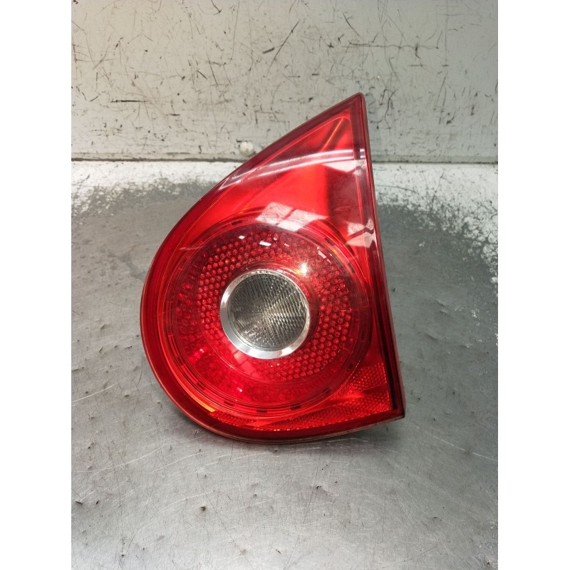 Recambio de piloto trasero derecho interior para volkswagen golf v (1k1) 2.0 tdi referencia OEM IAM 1K6945094E  2003