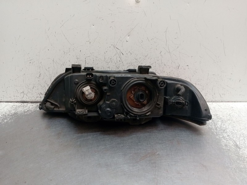 Recambio de faro derecho para bmw 5 (e39) 528 i referencia OEM IAM  VER FOTOS 1995