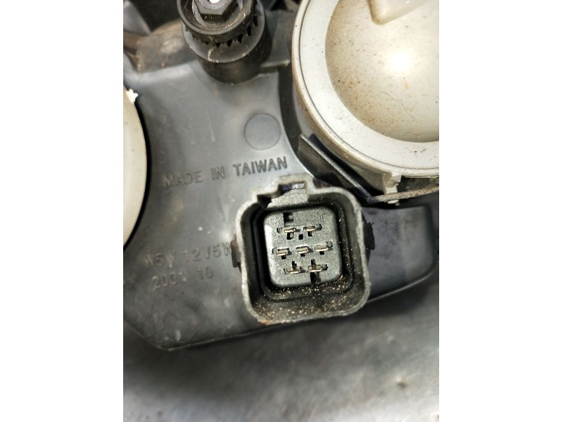 Recambio de faro izquierdo para ford fiesta iv (ja_, jb_) 1.3 i referencia OEM IAM   1999