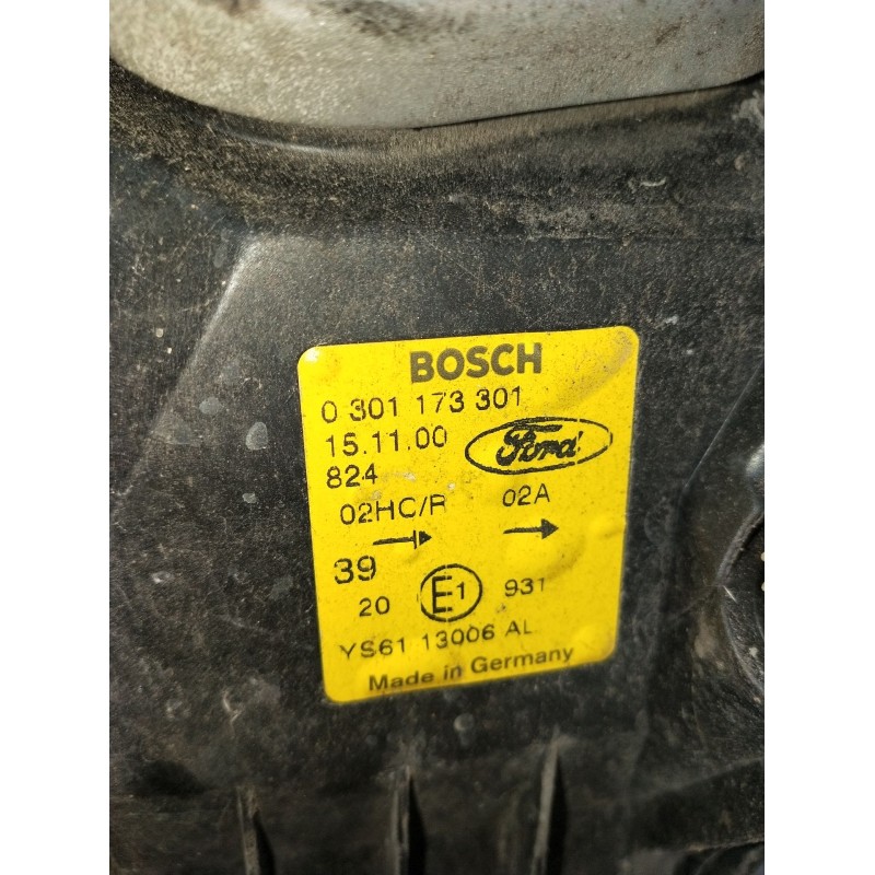 Recambio de faro derecho para ford fiesta iv (ja_, jb_) 1.3 i referencia OEM IAM 0301173301  1999