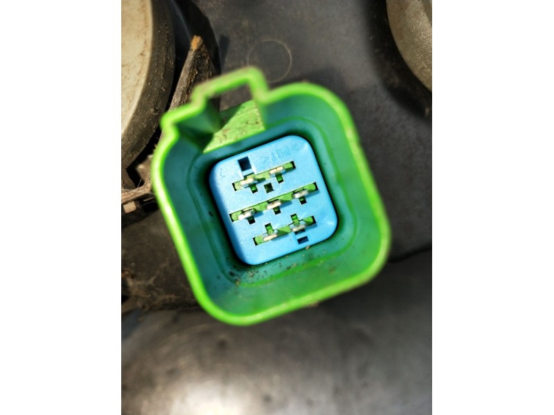 Recambio de faro derecho para ford fiesta iv (ja_, jb_) 1.3 i referencia OEM IAM 0301173301  1999