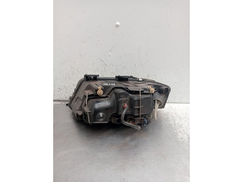 Recambio de faro derecho para audi a6 c5 (4b2, 4b4) 2.5 tdi referencia OEM IAM  XENON 2001