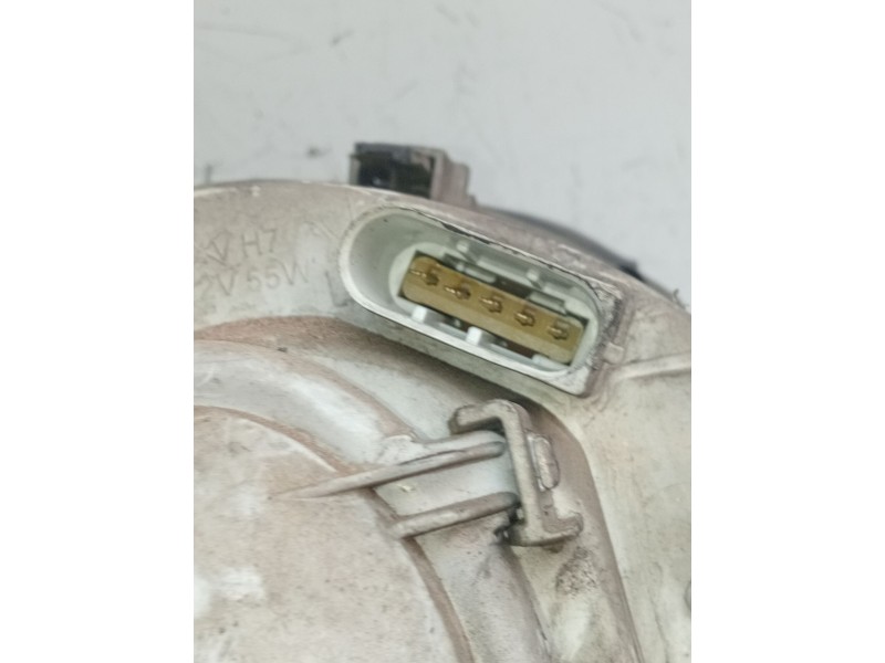 Recambio de faro izquierdo para mercedes-benz clase c (w203) c 270 cdi (203.016) referencia OEM IAM   2000