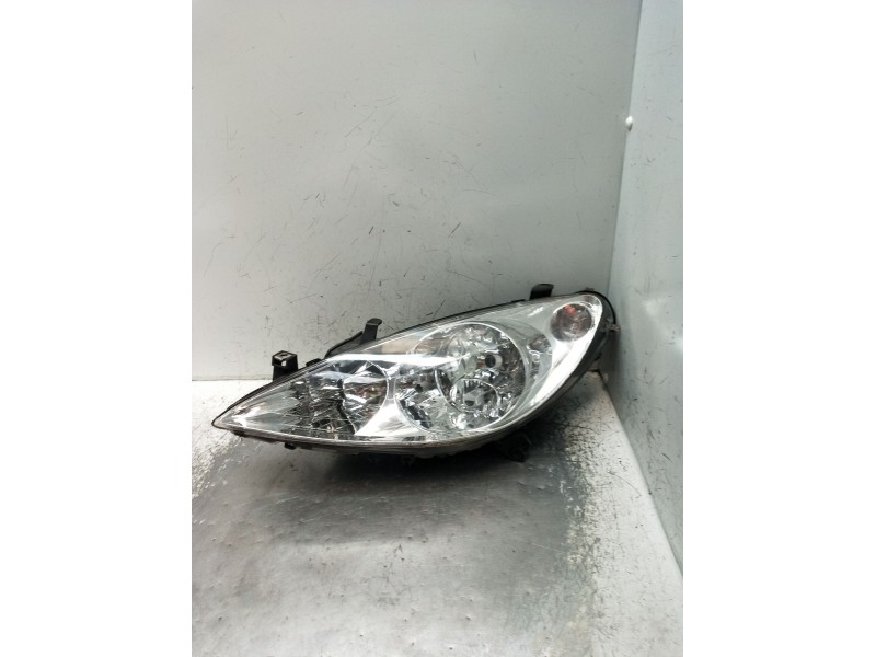 Recambio de faro izquierdo para peugeot 307 break (3e) 2.0 hdi 110 referencia OEM IAM   2002