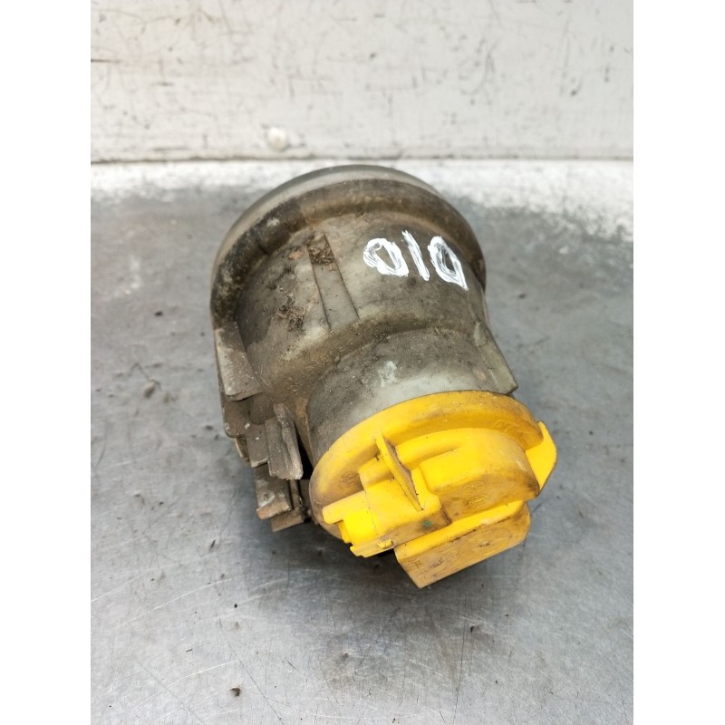 Recambio de faro antiniebla derecho para citroën c3 i (fc_, fn_) 1.4 hdi referencia OEM IAM 9648947780  2006